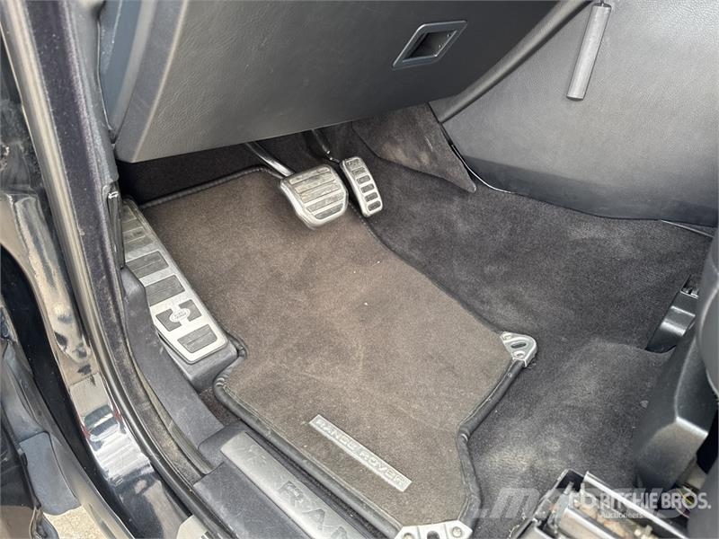 Range Rover Sport HSE AWD SUV Carros