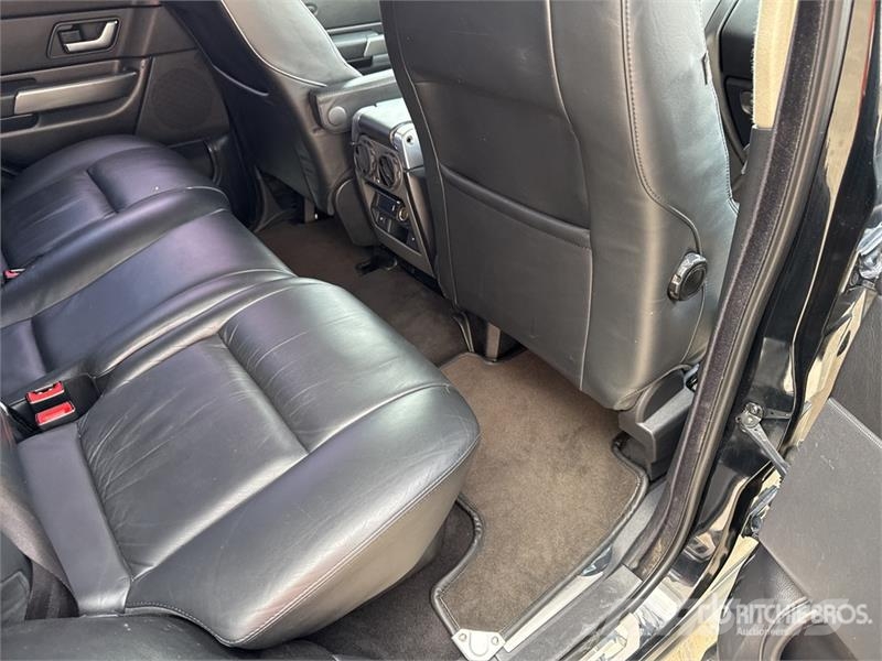 Range Rover Sport HSE AWD SUV Carros