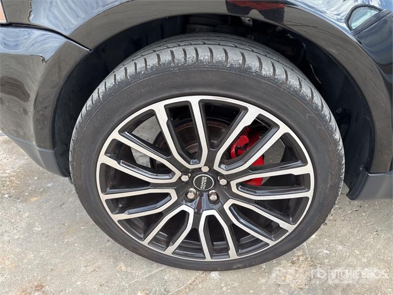 Range Rover Sport HSE AWD SUV Carros