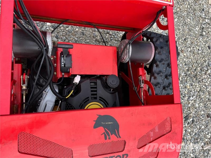 Raptor HT750 Lawn Mower (Unused) ركوب الحشائش