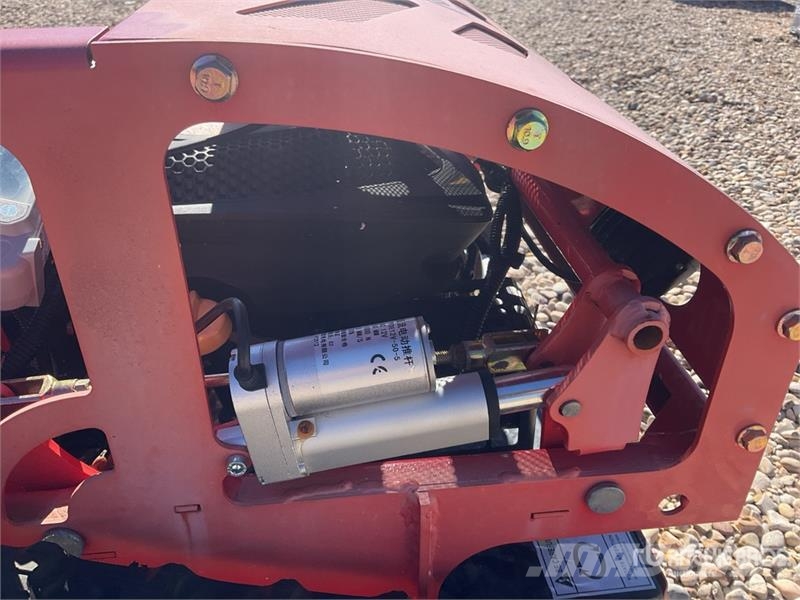 Raptor VT900 Remote Control Lawn Mower (Unused) ركوب الحشائش