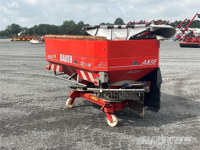 Rauch Axis 30.1 3000 L Fertilizer Spreader Skystų trąšų purkštuvai