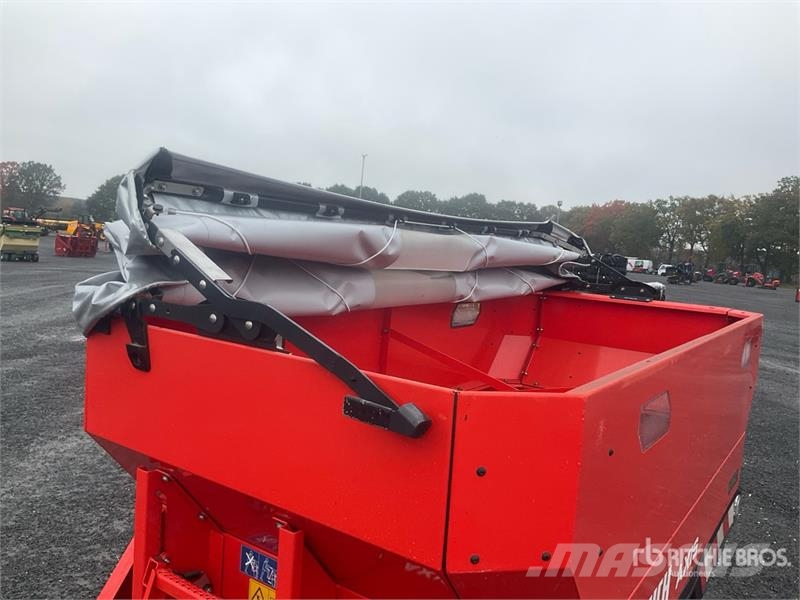 Rauch Axis M 30.2 EMC VS Pro Fertilizer Spreader (Unused Flüssigdüngerstreuer