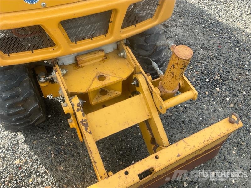 Rayco RG70X 4x4 Walk Beside Stump Grinder Rotacijske brane in multikultivatorji