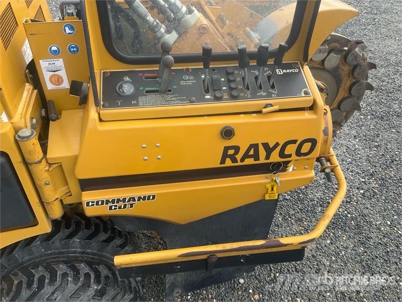 Rayco RG70X 4x4 Walk Beside Stump Grinder Rotacijske brane in multikultivatorji