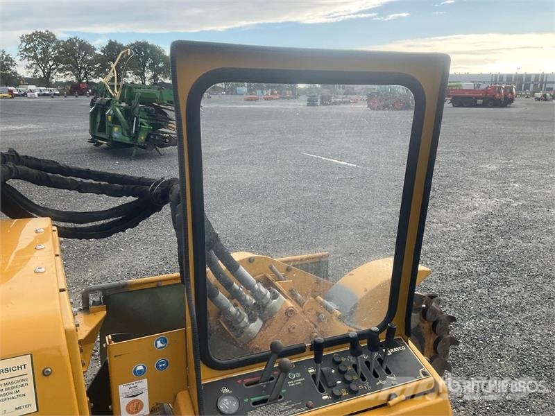 Rayco RG70X 4x4 Walk Beside Stump Grinder Rotacijske brane in multikultivatorji