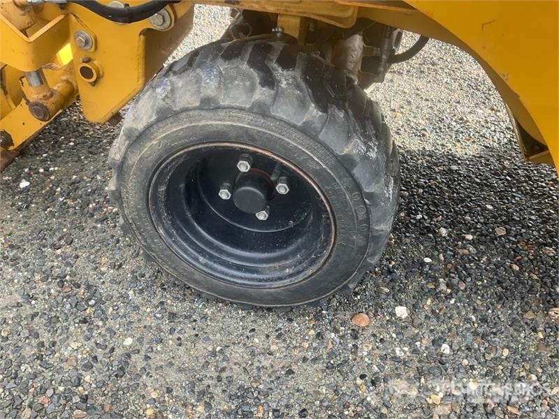 Rayco RG70X 4x4 Walk Beside Stump Grinder Rotacijske brane in multikultivatorji