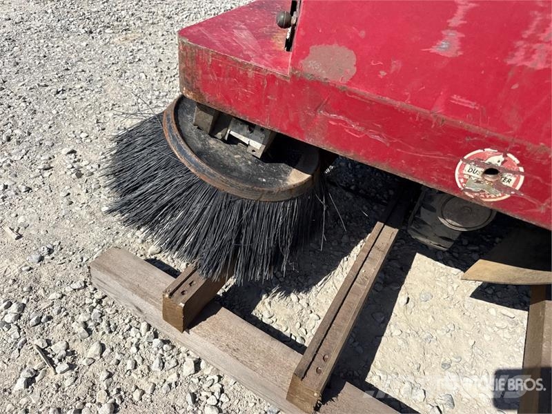 RCM R850 D/1 Floor Sweeper Altri macchinari per raccolta