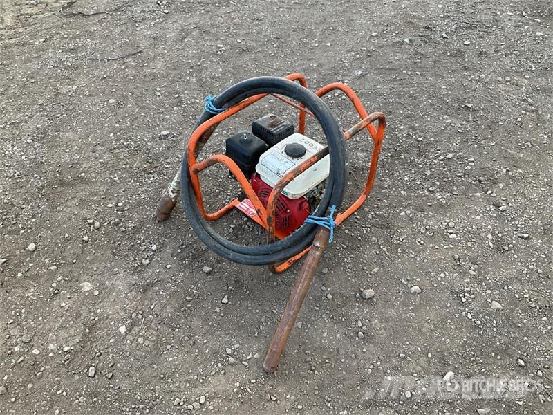  Redband VP-P Concrete Vibrator 夯實機(夯土機)