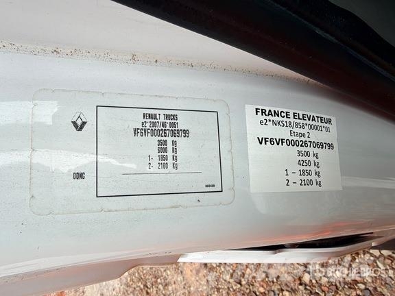 Renault 121F 10 m on Renault Master Camion Nacelle Bucket Billyftar