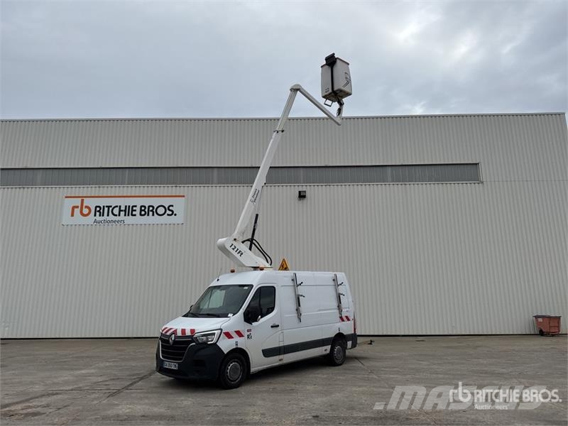 Renault 121F 10 m on Renault Master Camion Nacelle Bucket 车载式高空作业车