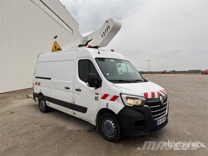 Renault 121F 10 m on Renault Master Camion Nacelle Bucket 车载式高空作业车