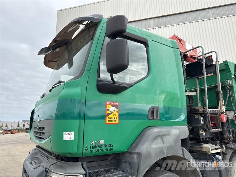 Renault 1560 3475 kg on Renault Kerax 410 DXi 8x4 Camion B Crane trucks