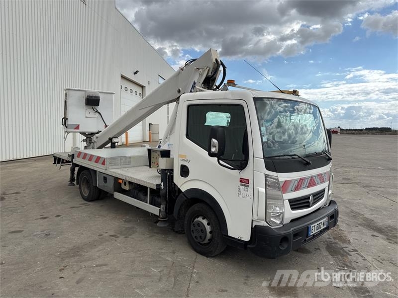 Renault 160Alu 16 m on Renault Maxity DTI130 Camion Nacell Εναέριες πλατφόρμες τοποθετημένες σε φορτηγό