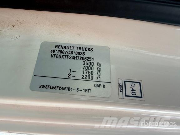 Renault 160Alu 16 m on Renault Maxity DTI130 Camion Nacell Εναέριες πλατφόρμες τοποθετημένες σε φορτηγό