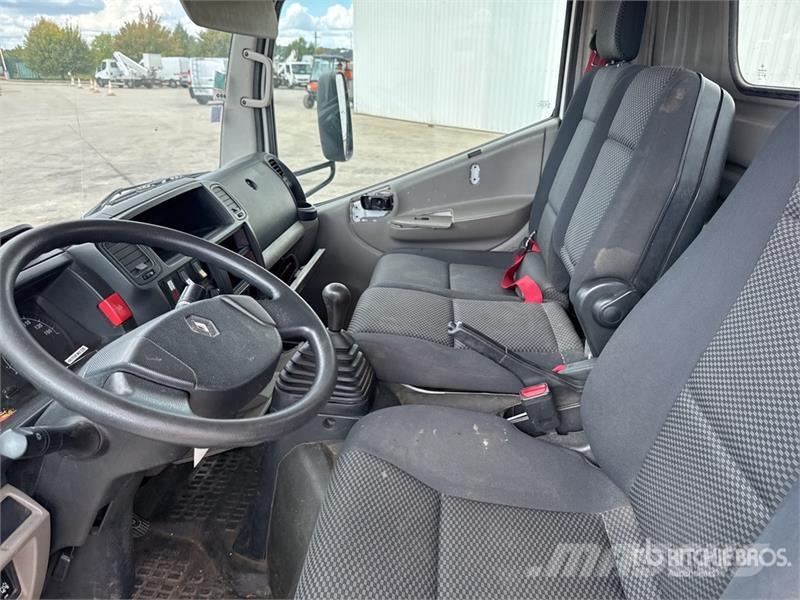 Renault 160Alu 16 m on Renault Maxity DTI130 Camion Nacell Εναέριες πλατφόρμες τοποθετημένες σε φορτηγό