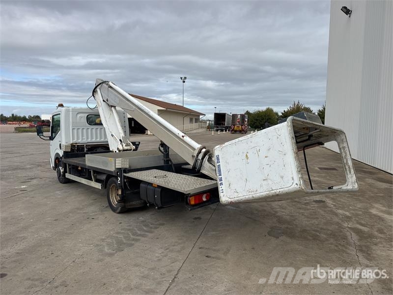 Renault 160ALU 16 m on Renault 110 DXi Camion Nacelle Buck Truck mounted platforms