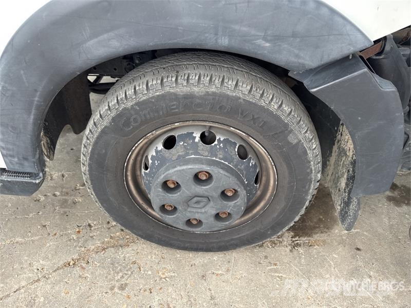Renault 160Alu 16 m on Renault Maxity DTI130 Camion Nacell Εναέριες πλατφόρμες τοποθετημένες σε φορτηγό