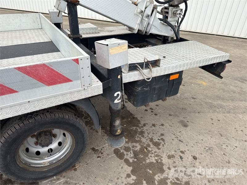 Renault 160Alu 16 m on Renault Maxity DTI130 Camion Nacell Εναέριες πλατφόρμες τοποθετημένες σε φορτηγό