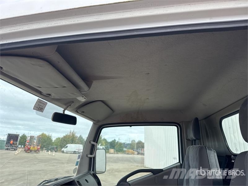 Renault 160ALU 16 m on Renault 110 DXi Camion Nacelle Buck Truck mounted platforms
