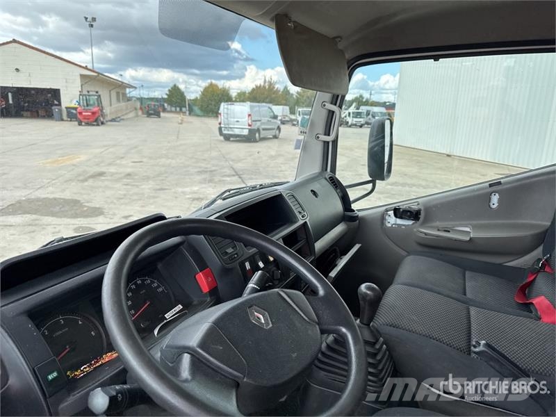 Renault 160Alu 16 m on Renault Maxity DTI130 Camion Nacell Εναέριες πλατφόρμες τοποθετημένες σε φορτηγό