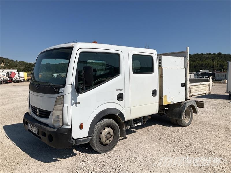 Renault 4x2 Crew Cab Camion Benne Dump Truck ダンプ