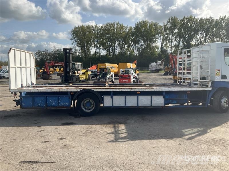 Renault 4x2 Flatbed Truck Lava-kuorma-autot