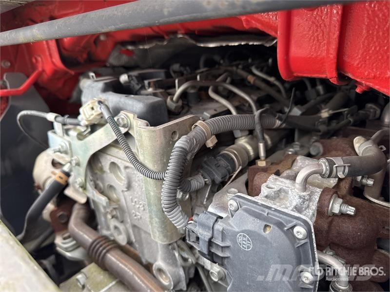 Renault B200T 18 m on Renault Maxity DTI 130 4x2 Nacelle S Piattaforme autocarrate