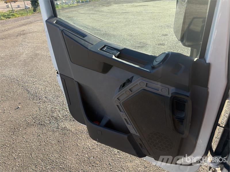 Renault C380 4x2 Camion Amplirol Roll-Off Truck شاحنات لوادر