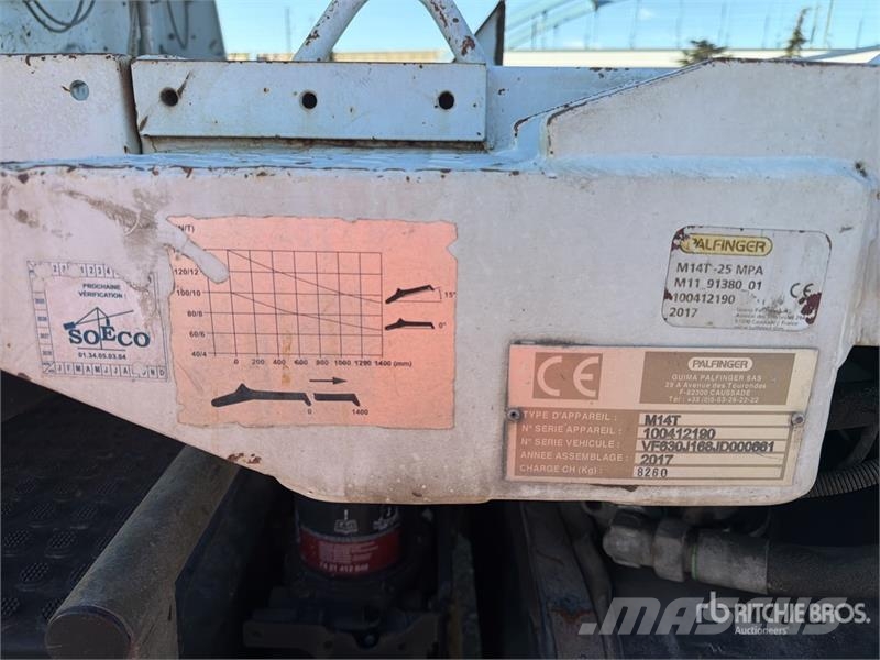 Renault C380 4x2 Camion Amplirol Roll-Off Truck شاحنات لوادر