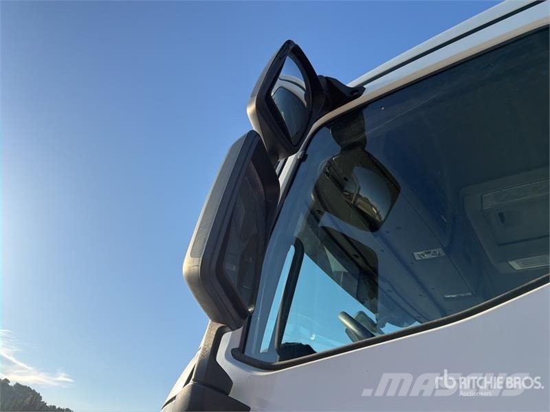 Renault C380 4x2 Camion Amplirol Roll-Off Truck شاحنات لوادر