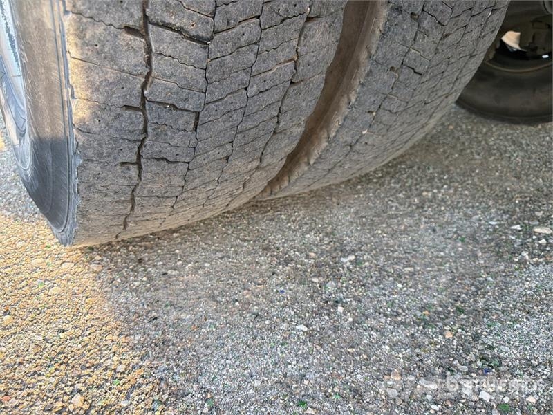 Renault C380 4x2 Camion Amplirol Roll-Off Truck شاحنات لوادر