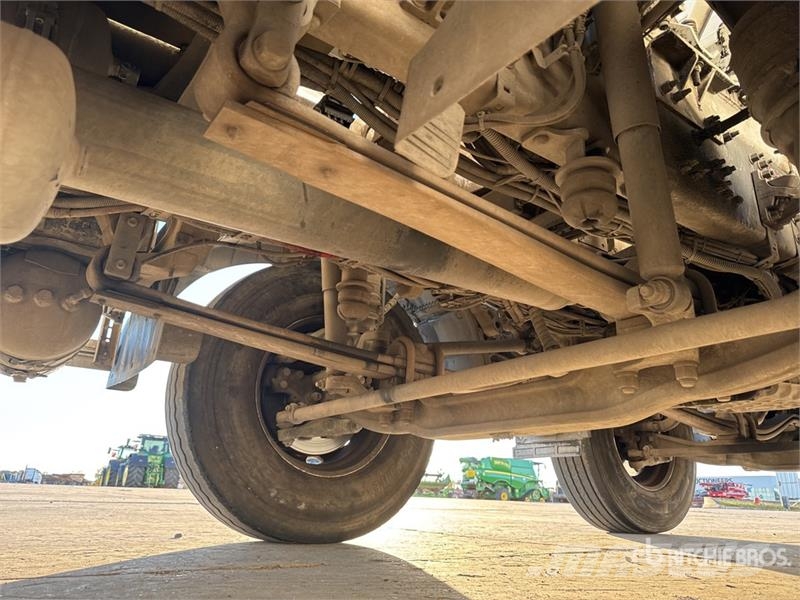 Renault C430 8x4 Camion Toupie Mixer Truck Автобетоновози
