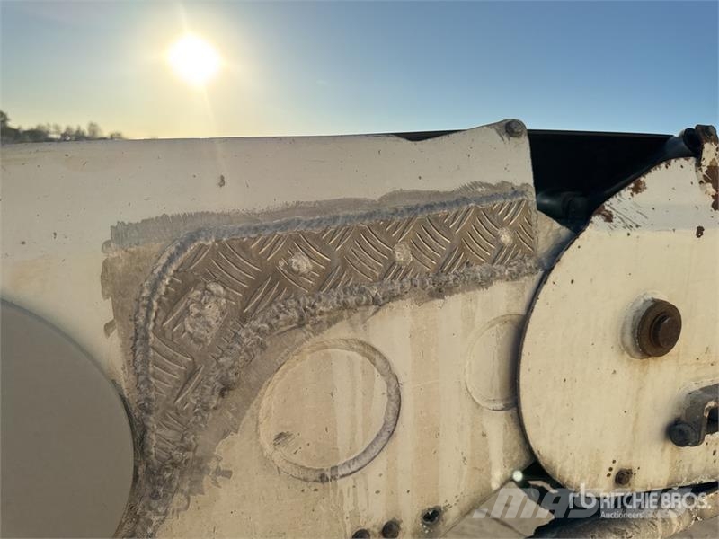 Renault C430 8x4 Camion Toupie Mixer Truck Автобетоновози
