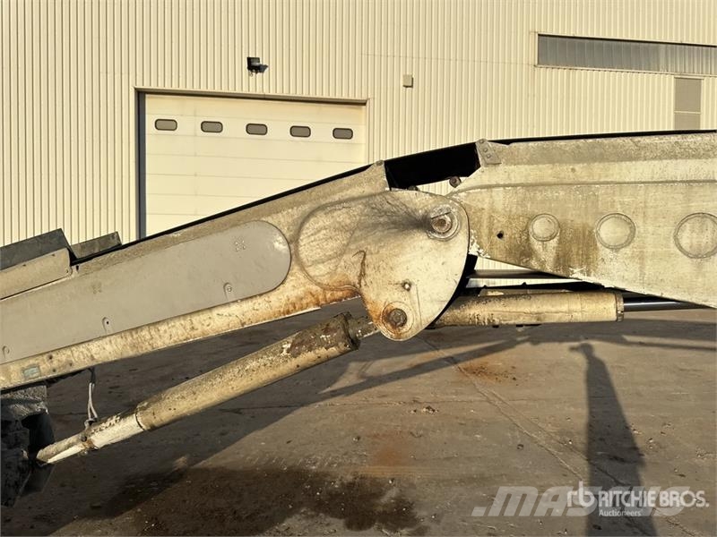 Renault C430 8x4 Camion Toupie Mixer Truck Автобетоновози
