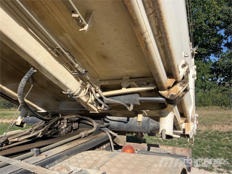 Renault C440 Comfort 8x4 Camion Bi Benne Tri/A Dump Truck Camion benne