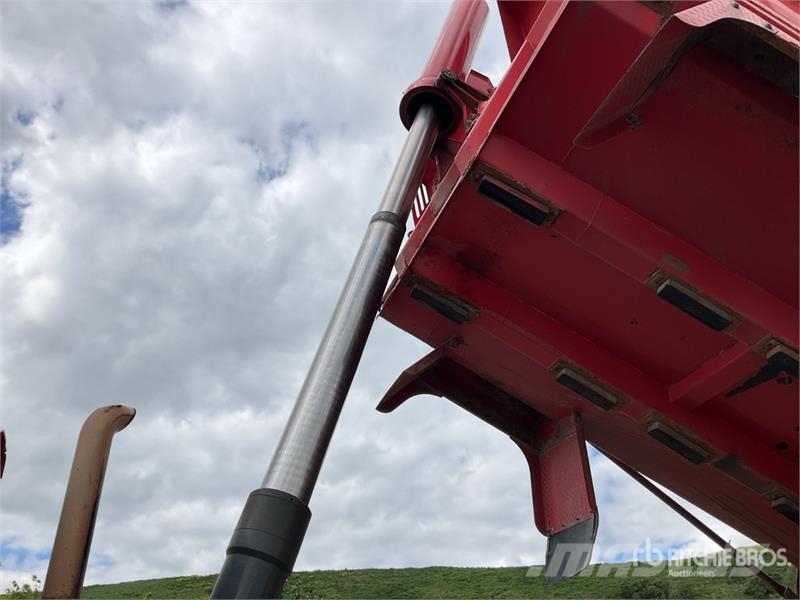 Renault C460 8x4 Twin-Steer Tri/A Dump Truck Tipper trucks