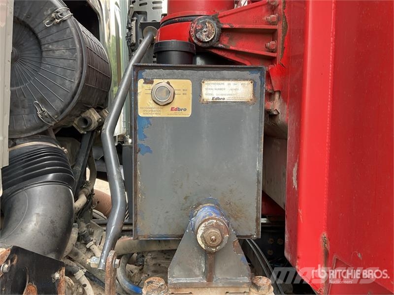 Renault C460 8x4 Twin-Steer Tri/A Dump Truck Tipper trucks