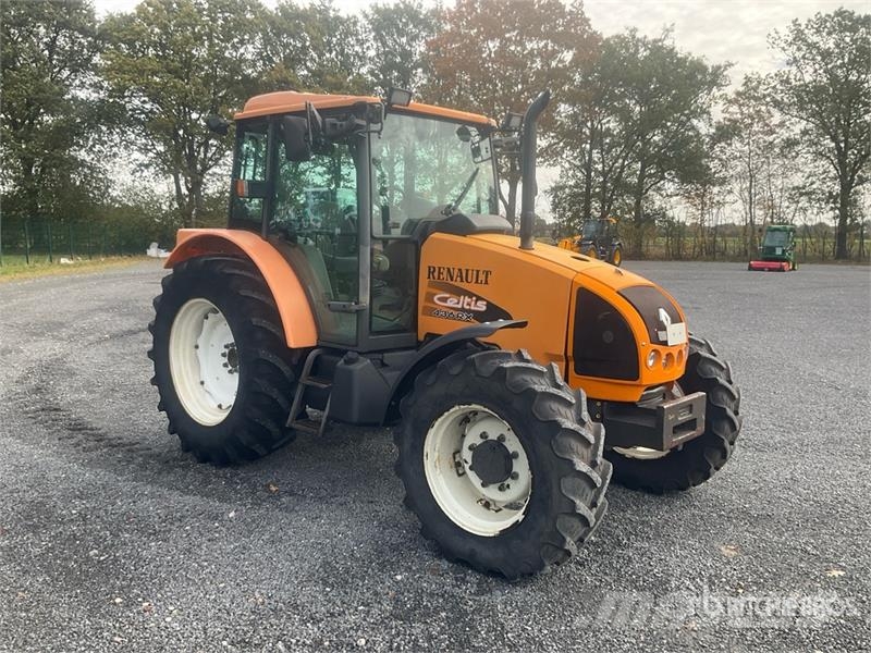 Renault Celits 436 RX 4WD Tractor Tractores