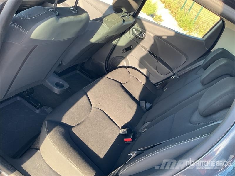Renault Clio Carros