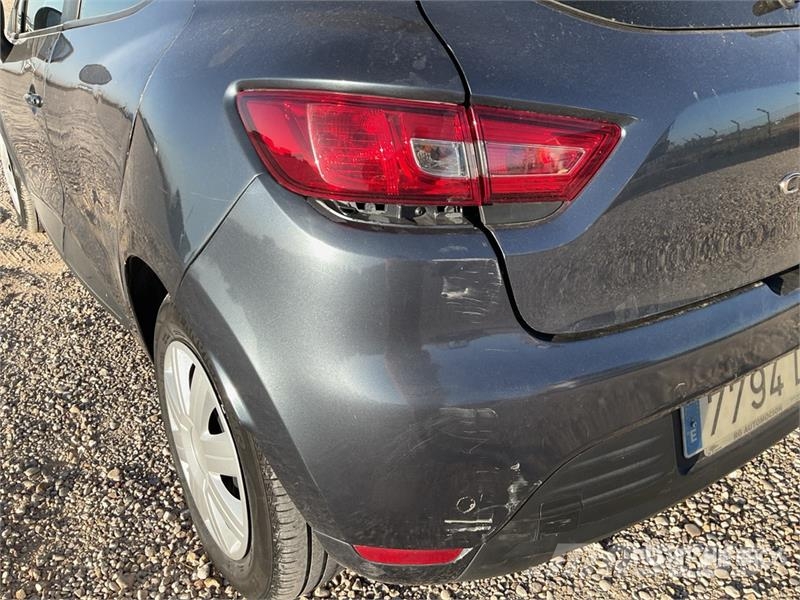 Renault Clio Carros