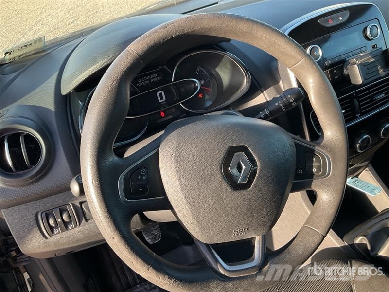 Renault Clio Carros