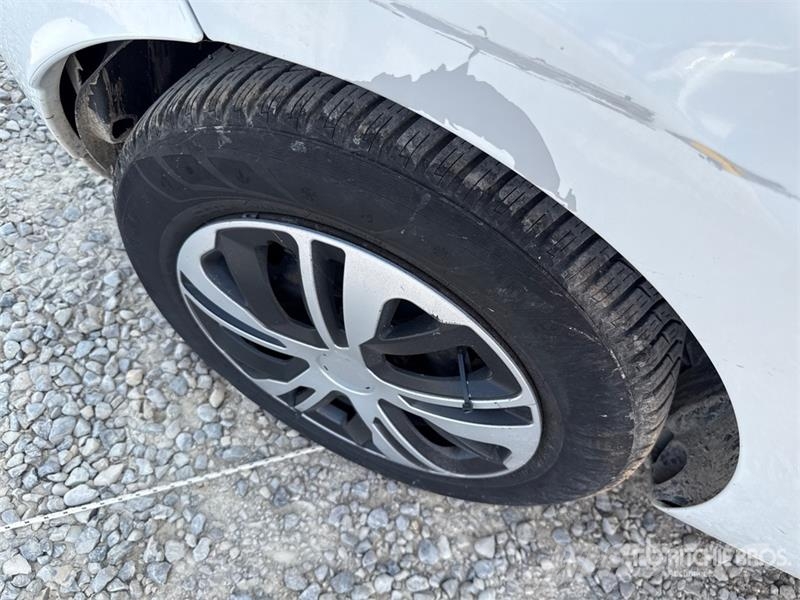 Renault Clio Osobní vozy