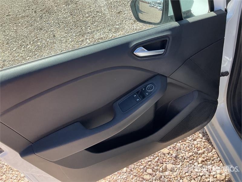 Renault Clio Carros