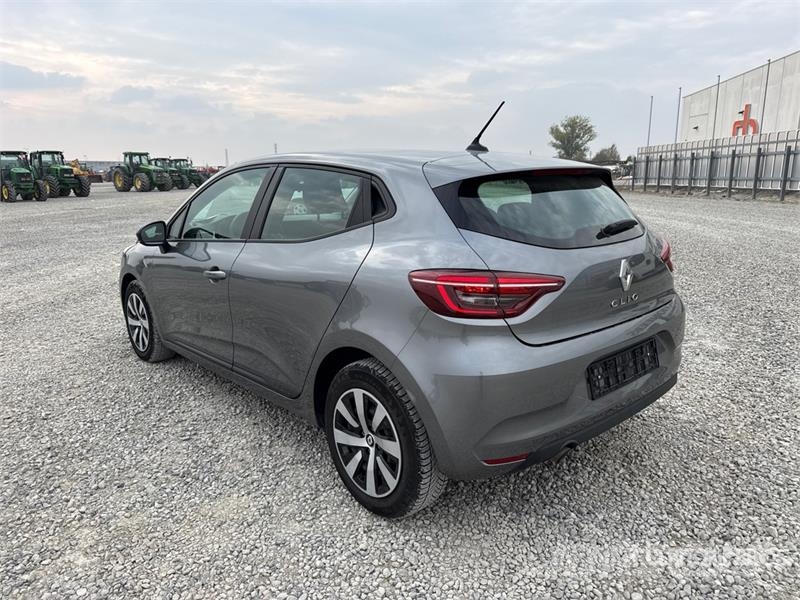 Renault Clio Cars
