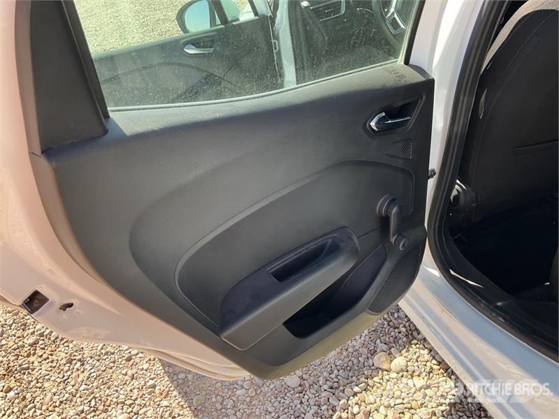 Renault Clio Carros
