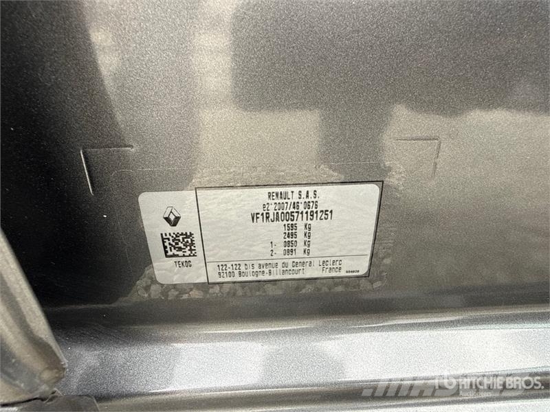Renault Clio Cars
