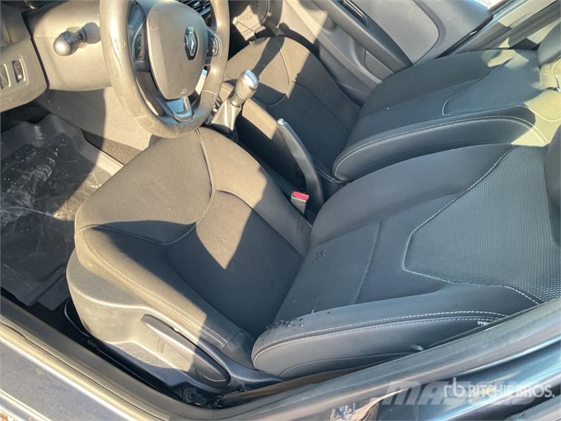 Renault Clio Carros
