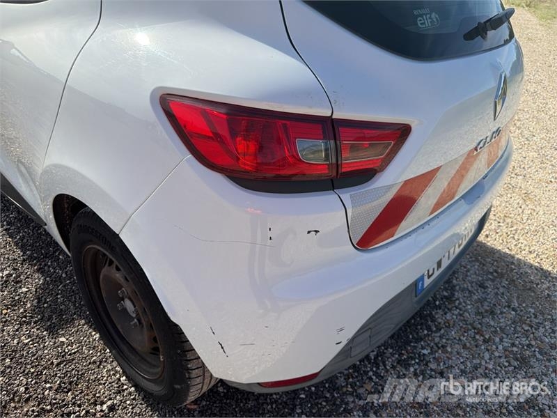 Renault Clio 4 Vehicule Utilitaire Cargo Van Furgonetas cerradas