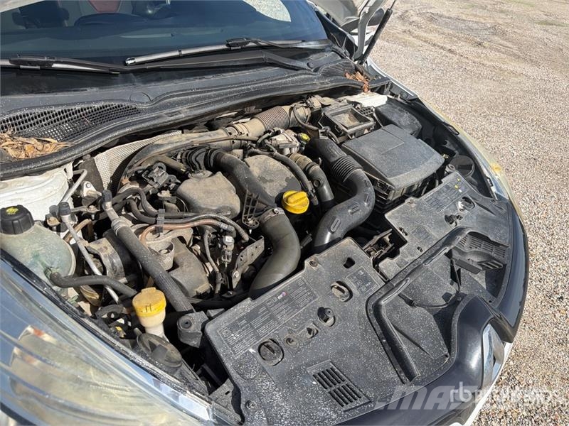 Renault Clio 4 Vehicule Utilitaire Cargo Van Furgonetas cerradas